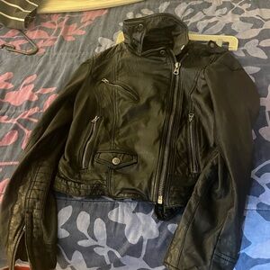 Cute black leather Buffalo jacket